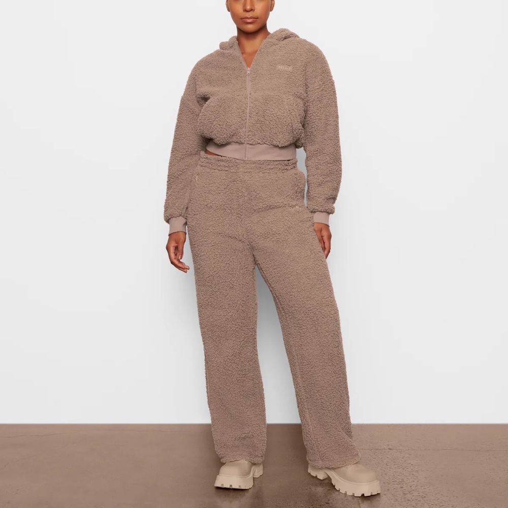 SKIMS ZIP UP HOODIE and TEDDY TRACK PANT SET